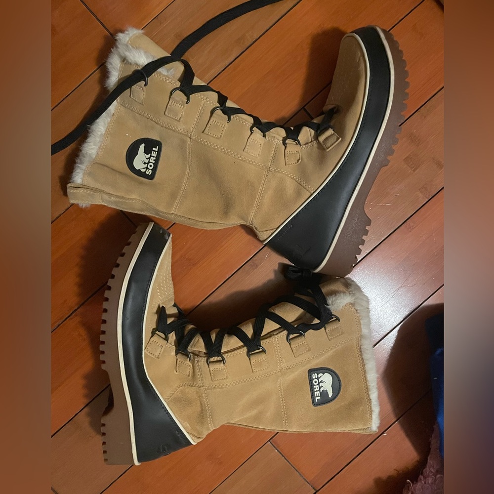 Sorel Jane of Arctic Boots